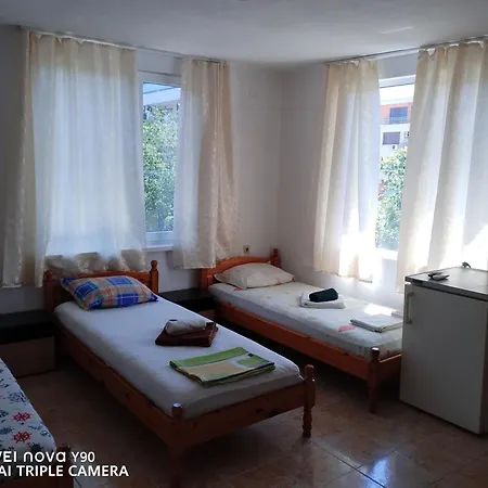 къща здравец - с осигурено паркомясто Maison d'hôtes 3*