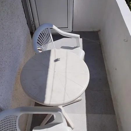 къща здравец - с осигурено паркомясто Penzion