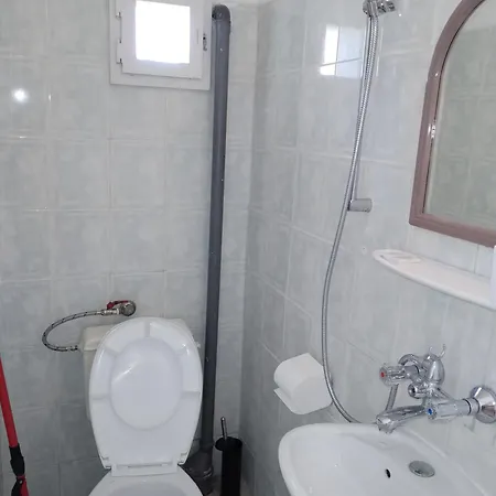 Πανσιόν къща здравец - с осигурено паркомясто