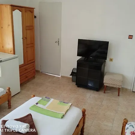 Πανσιόν къща здравец - с осигурено паркомясто