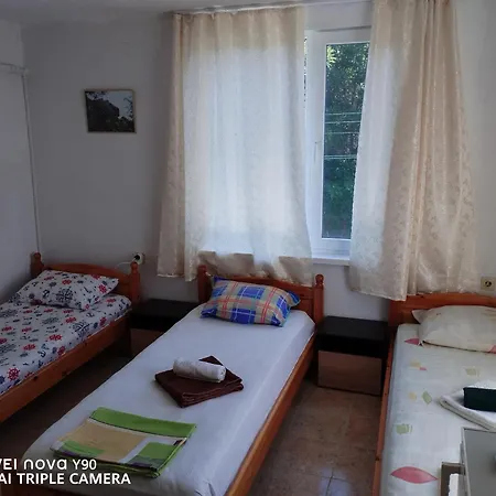 Maison d'hôtes къща здравец - с осигурено паркомясто