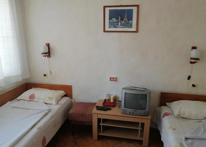 къща здравец - с осигурено паркомясто Приморско