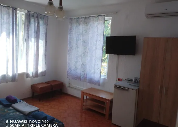 Къща за гости къща здравец - с осигурено паркомясто