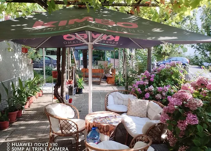 къща здравец - с осигурено паркомясто Къща за гости Приморско