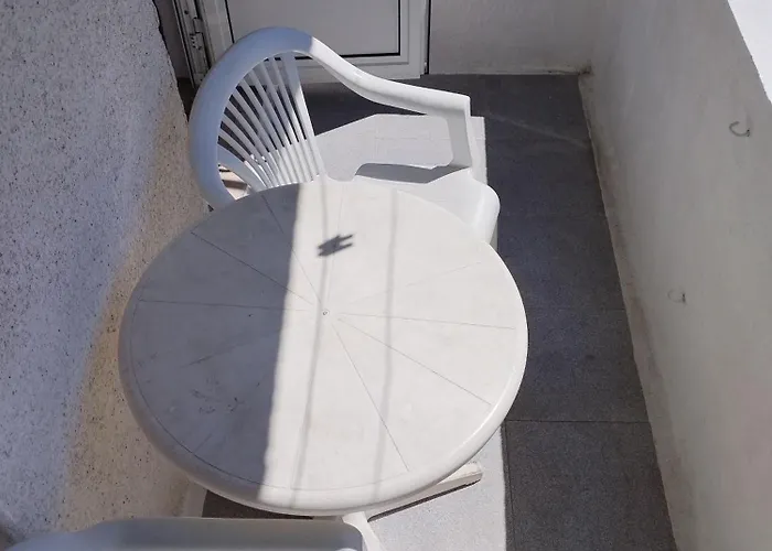 къща здравец - с осигурено паркомясто Къща за гости