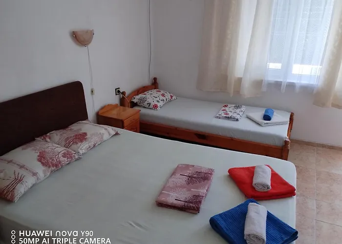 Къща за гости къща здравец - с осигурено паркомясто Приморско